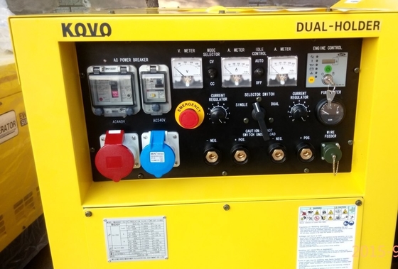 80% ονομαστικός κύκλος λειτουργίας 40°C KOVO EW400DST κινητήρας ζυθοποιός ντίζελ Motosoldadoras