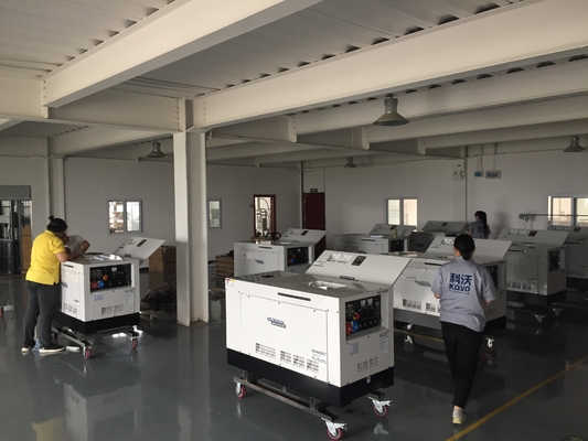 220v/380v ονομαστική τάση 600a Μηχανή έλξης με κινητήρα Ew400dstl